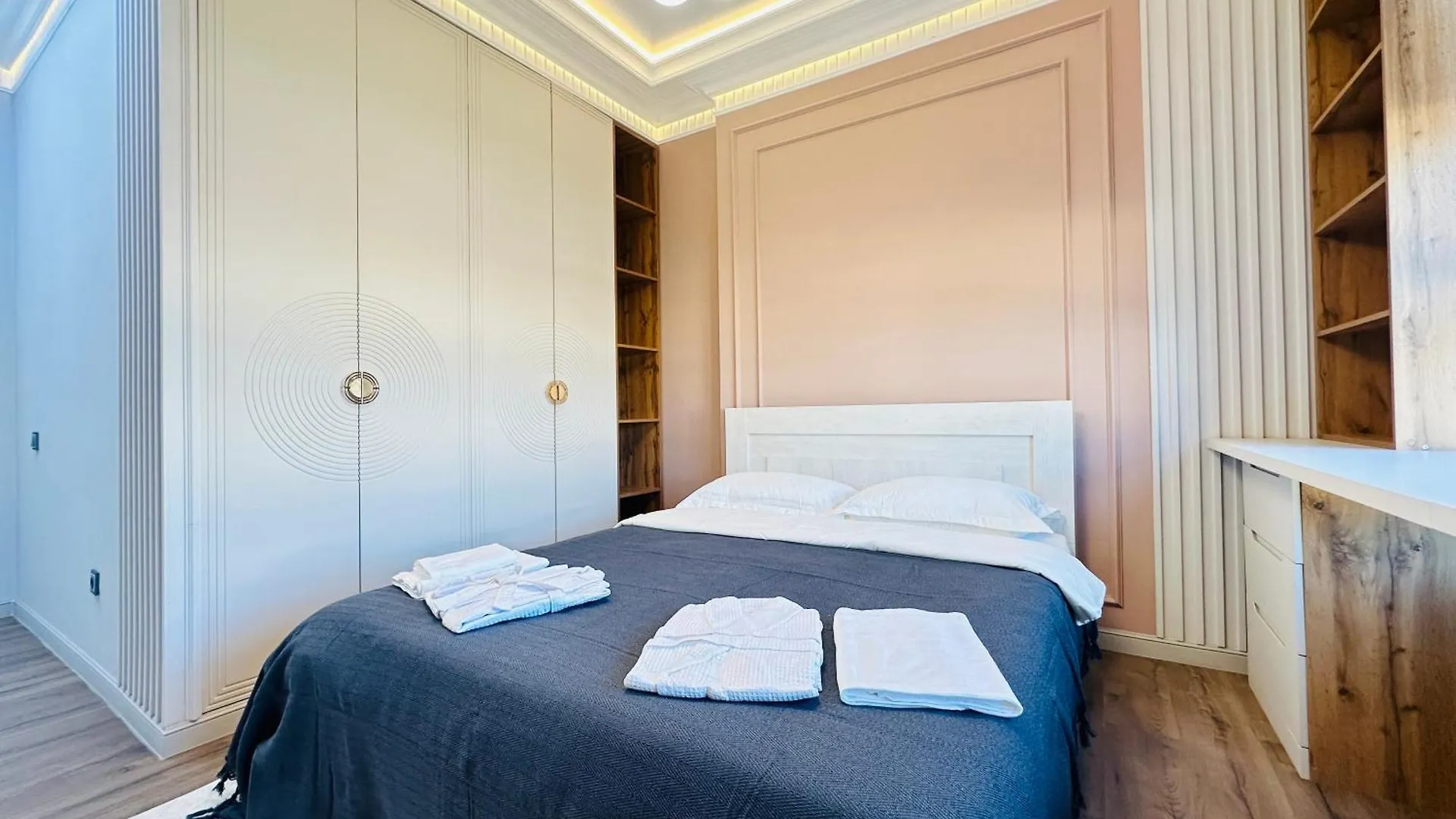 Vilura Home Urban Lux Apartment Almaty