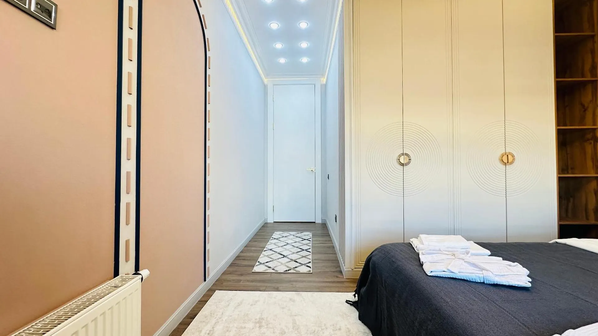 Vilura Home Urban Lux Apartment Almaty